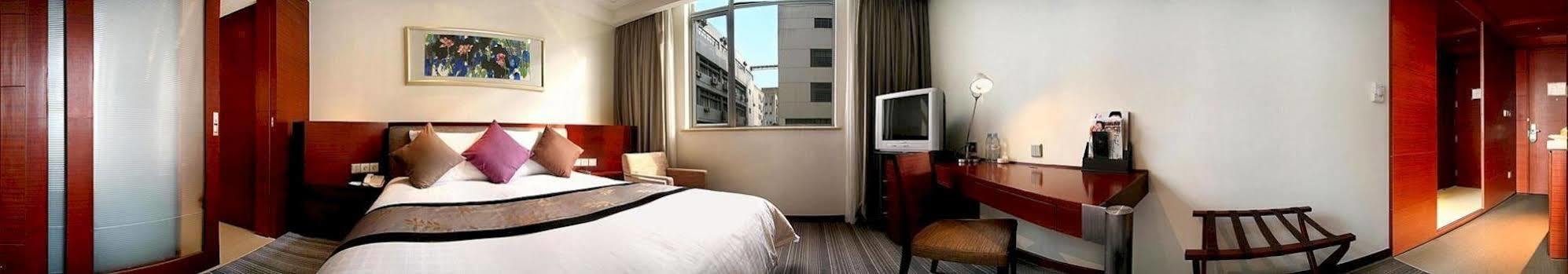 Haiyatt Hotel Шанхай Екстериор снимка